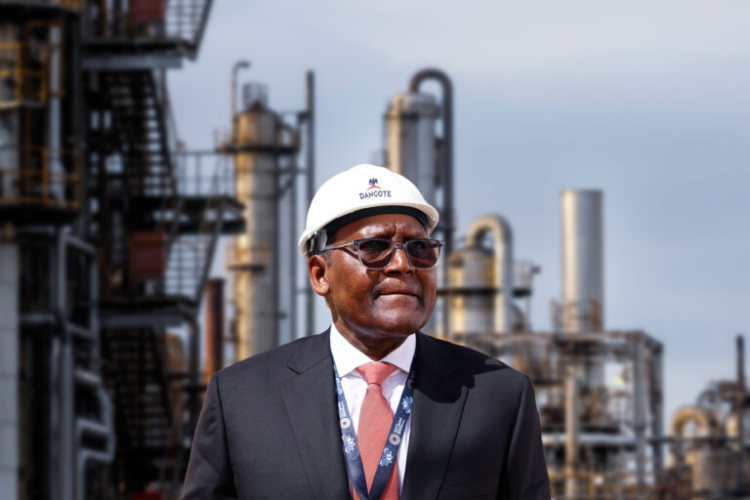 Nigeria Begins Crude Oil Sales in Naira to Dangote